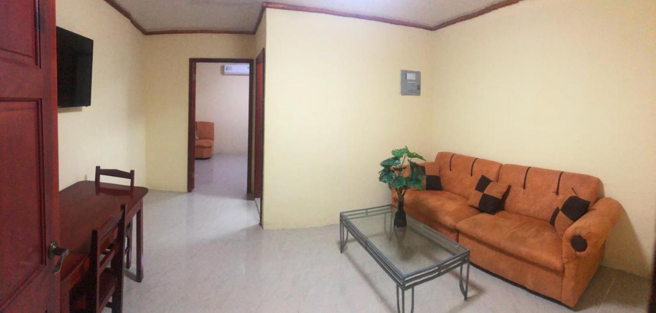 Reff Hotel Bocas del Toro Esterno foto